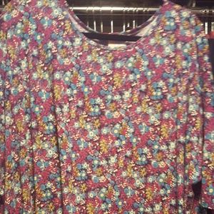 LuLaRoe Perfect T