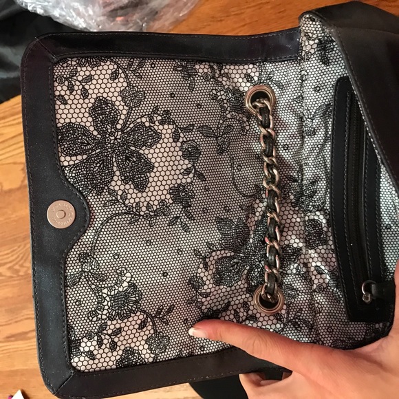 Betsey Johnson purse - Picture 2 of 4