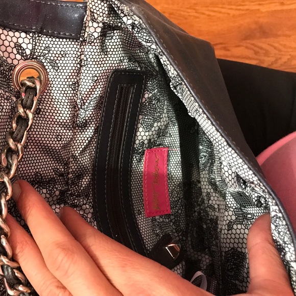 Betsey Johnson purse - Picture 3 of 4