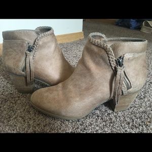 Report Brown Booties