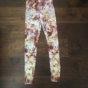Onzie Leggings