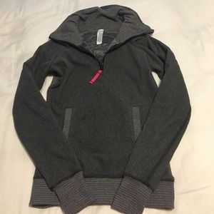 Ivivva thick gray corders zip sweatshirt