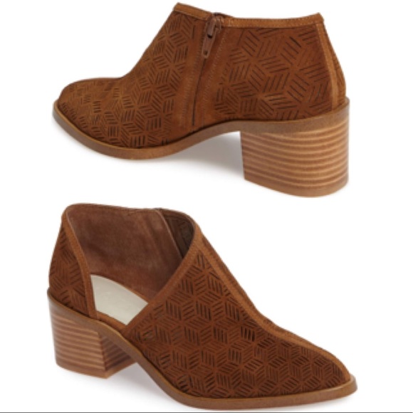 1. State Shoes - *New in Box* Iddah Perforated Cutaway Bootie, Sz 9