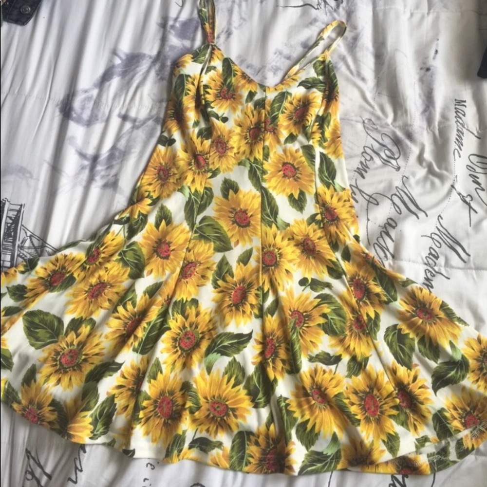 Vintage cute sunflower floral daisy dress 🌻
