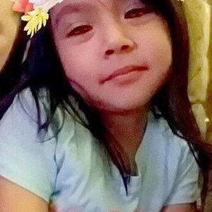 Meet your Posher, Jasmin