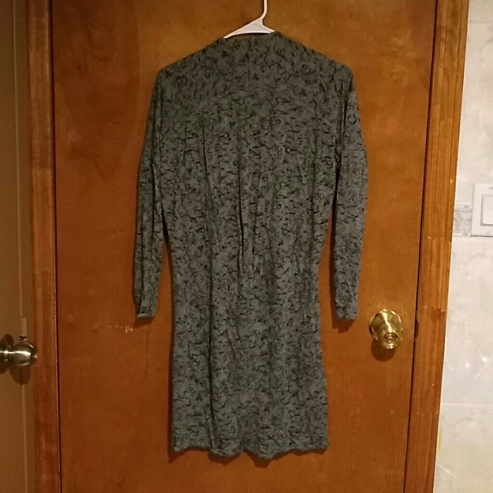 Improved Dress - Picture 2 of 8
