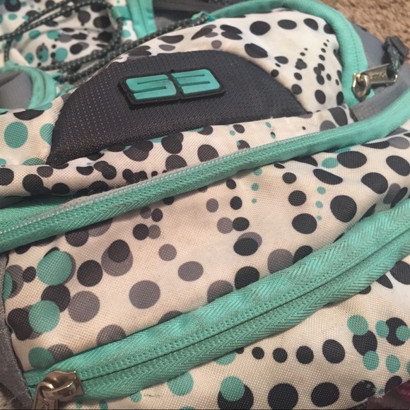 Backpack - Picture 5 of 6