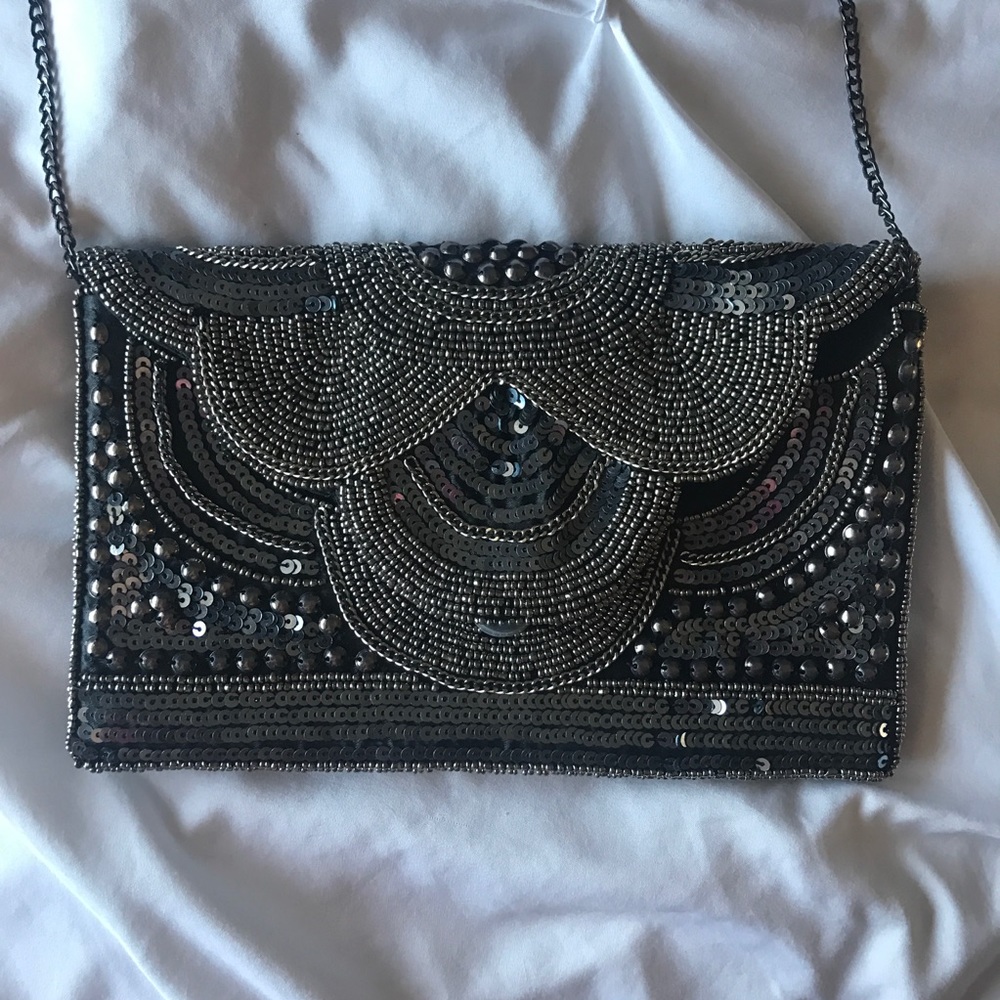 💢SOLD💢Charming charlie clutch
