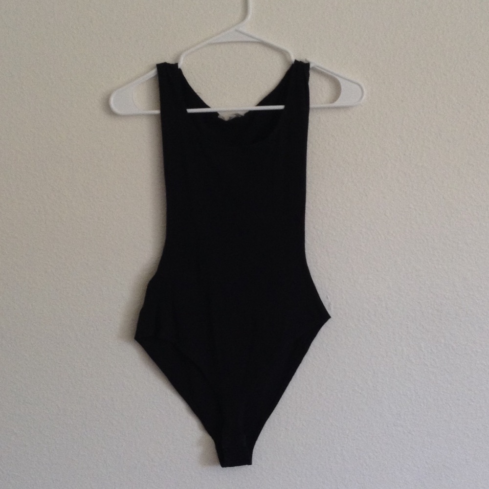 Ultimate side boob bodysuit