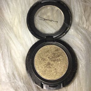 🌿🌿MAC EYESHADOW🌿🌿