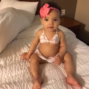 Meet your Posher, Daysi