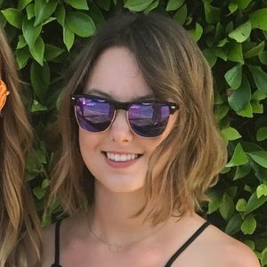 Meet your Posher, Tara