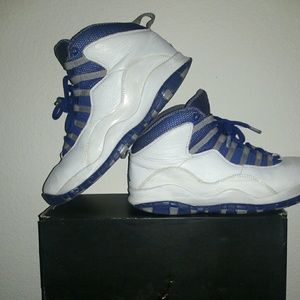 Retro jordan 10s