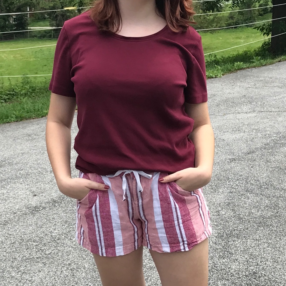 White 🦌 Stag T-Shirt