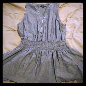 Sleeveless blouse