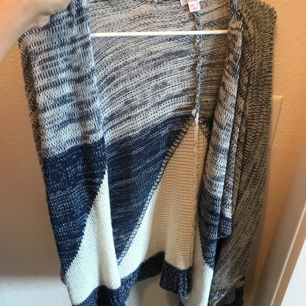 Knit sweater