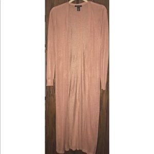 White House | Black Market Blush Duster