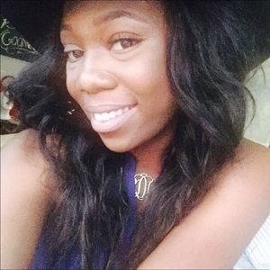 Meet your Posher, Ronisha