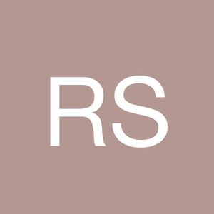 Meet your Posher, Rhianne