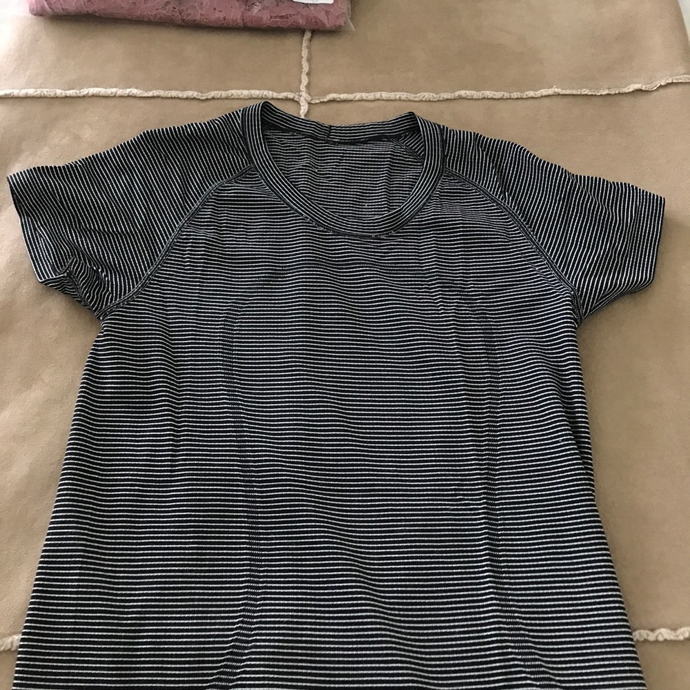 Lululemon swiftly-tech short sleeve crew
