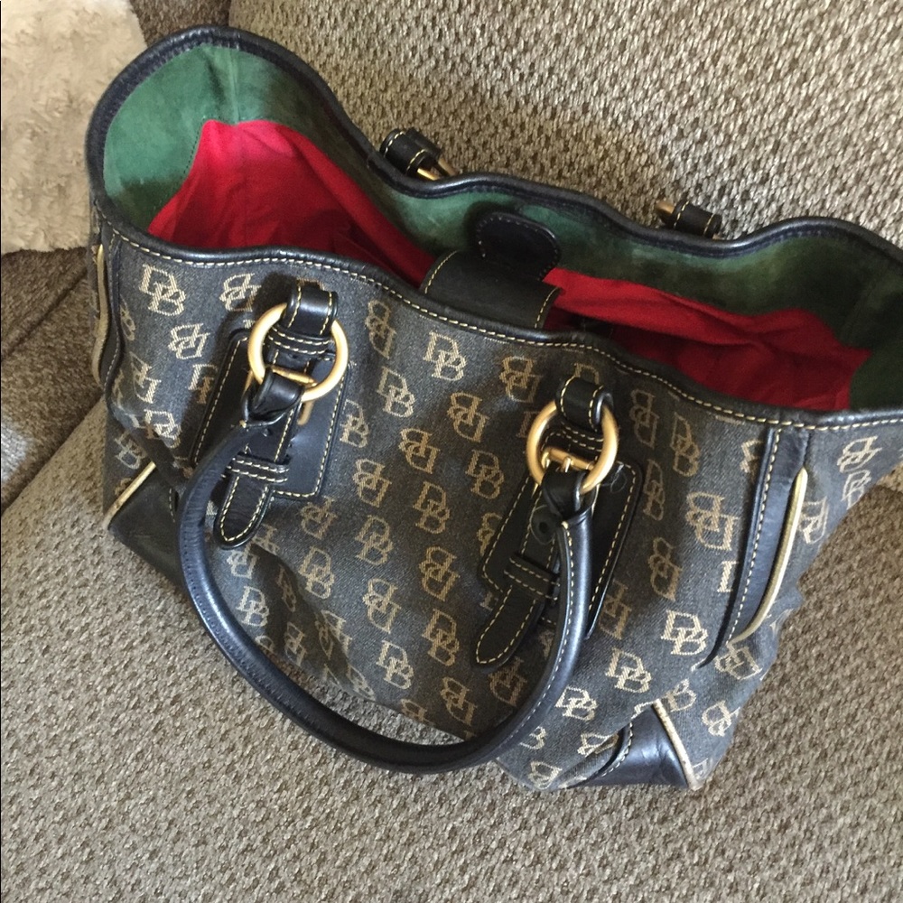 Authentic Dooney and Bourke large tote bag