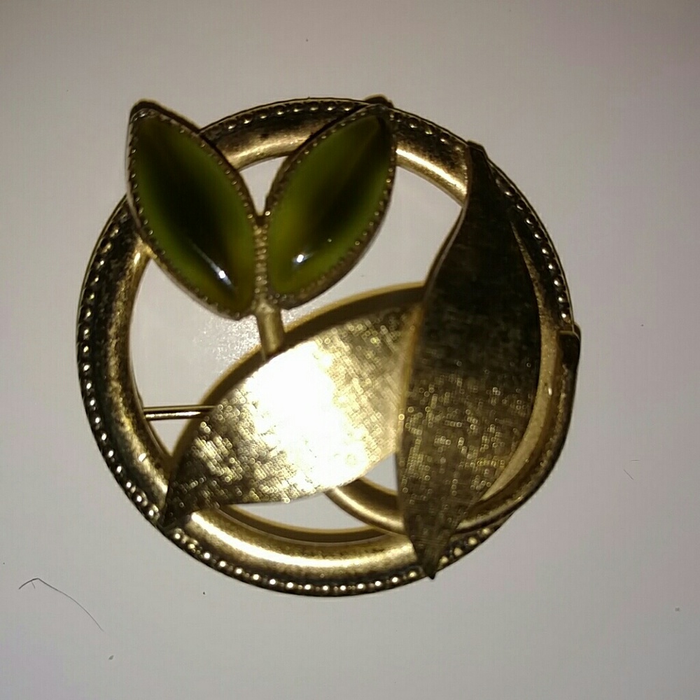 Vintage round abstract floral brooch - Picture 2 of 5