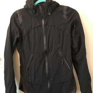 Lululemon rain/wind jacket