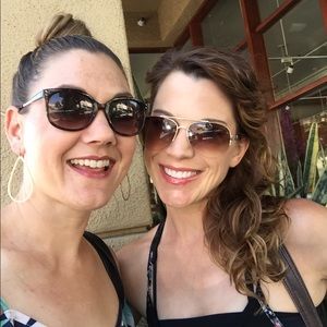 Meet your Posher, Molly