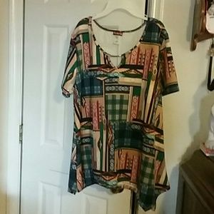 New multicolor handkerchief hem top