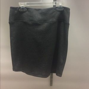 Gray pencil skirt