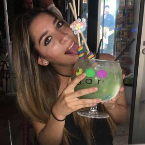 Meet your Posher, Gabriela