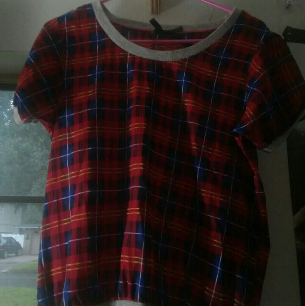 Adorable Plaid Top