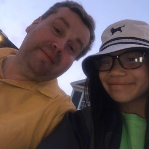 Meet your Posher, Caitrin