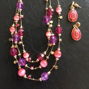 Pretty purple and pink earring and necklace set