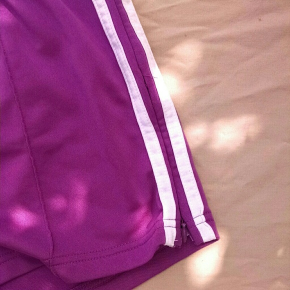 No Boundaries Purple Athletic Shorts - Picture 3 of 6