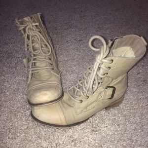 combat boots