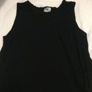 Black open back old navy tank