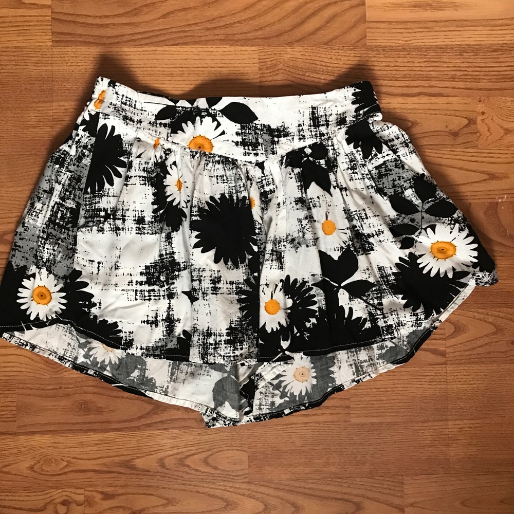 Floral Skorts