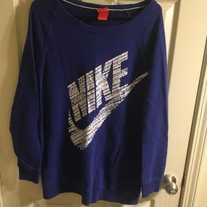 Nike workout sweatshirt!
