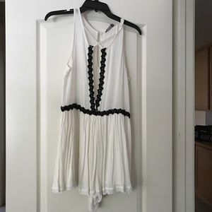 LF Indikah White Romper