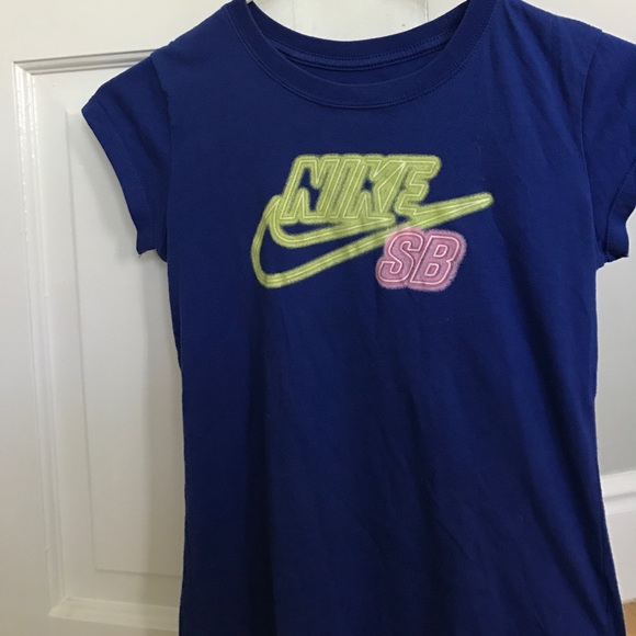 glow in the dark nike skateboard t-shirt - Picture 2 of 2