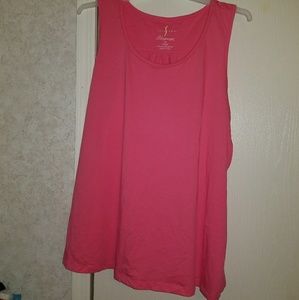 Woman's 2x sleepwear tank shirt