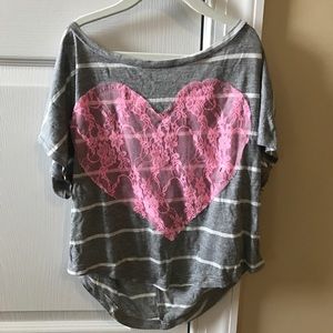 Heart graphic tee
