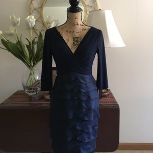 Formal, multi-occasional dress...