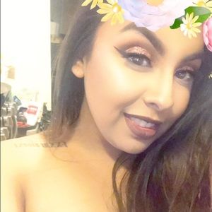 Meet your Posher, Andrea