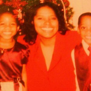 Meet your Posher, Alita