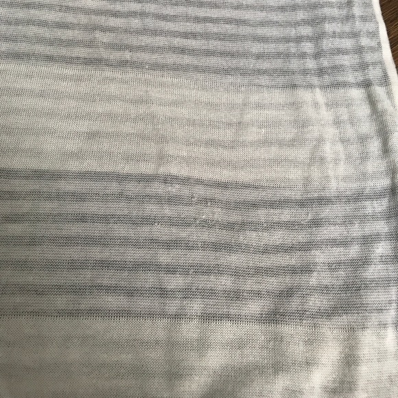 Reversible - Picture 2 of 3