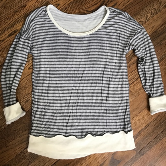 Reversible - Picture 3 of 3