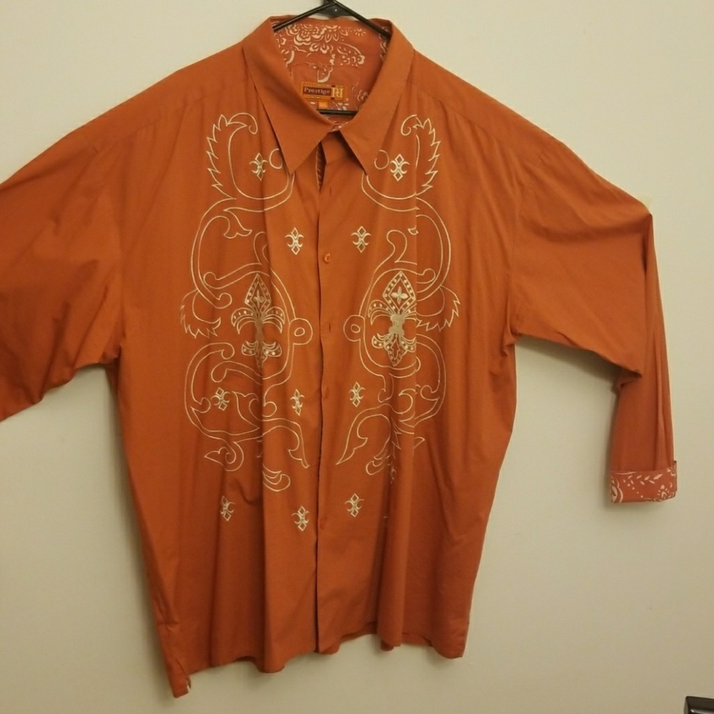 Large men's casual button down dress shirt