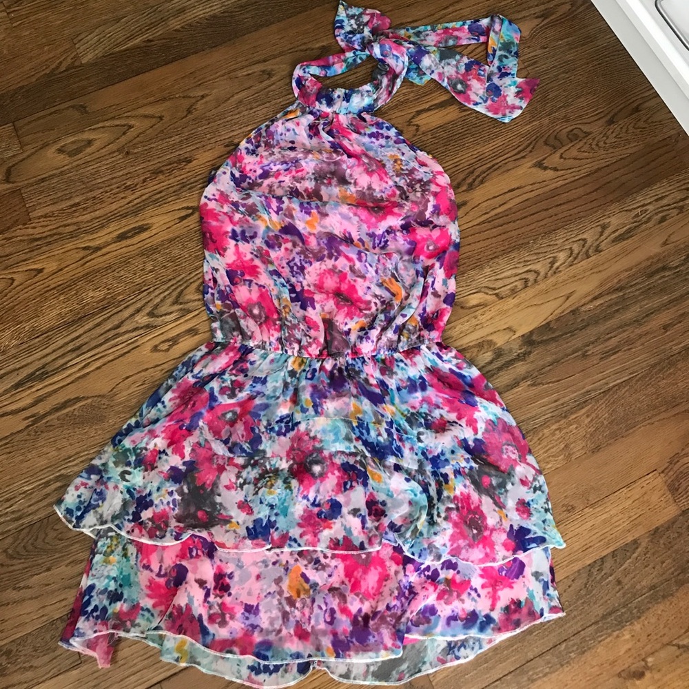 Halter neck dress